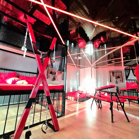 Apartamento Bdsm V Bratislave -adults Only Bratislava